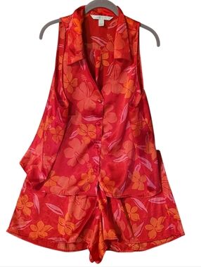 Cacique satiny floral pajama set - 18/20.            A47